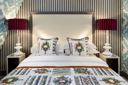 The Mandeville - 4