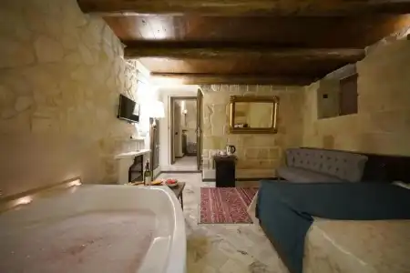 Arte Cave - 150