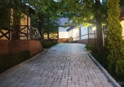 Splendor Resort and Restaurant - 2
