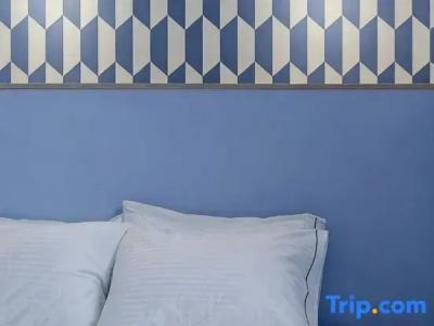 Acro Urban Suites - 122