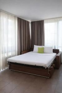 Bayers Boardinghouse & - 92