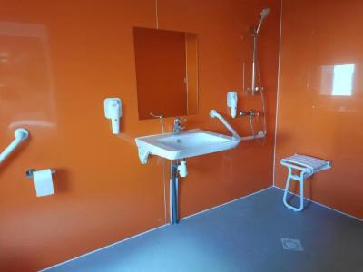 Kyriad Direct Caen Nord - Memorial - 33