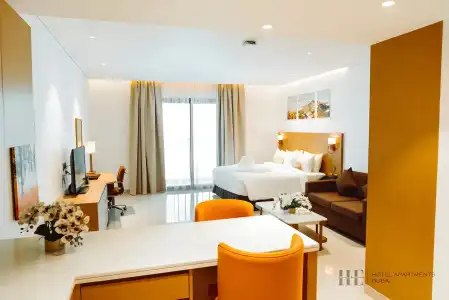 HE Apartments - 15