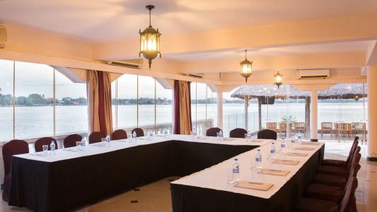 The Oyster Bay Suites - 22