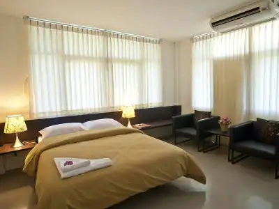 G9 Bangkok - 1