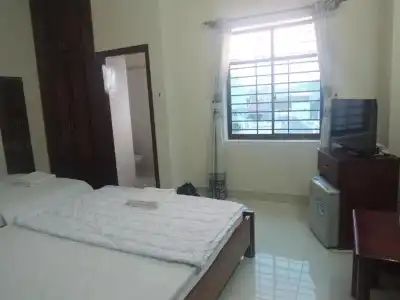Nga Nguyen - 5