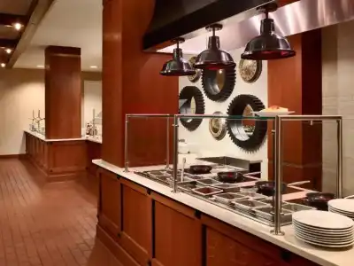 Marriott Louisville East - 6
