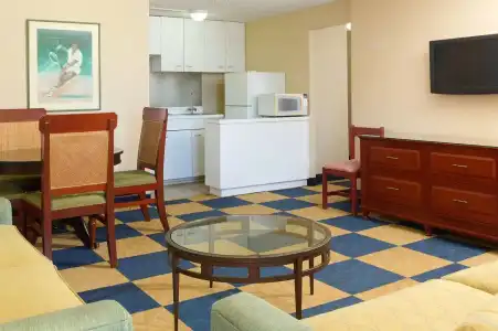 Ewa Waikiki - 21