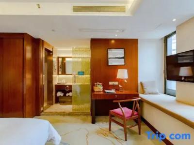Lujia International - 62