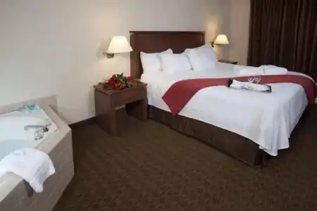 Best Western Plus Guildwood Inn - 63