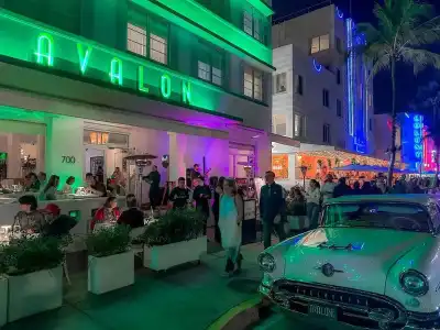 Avalon - 24