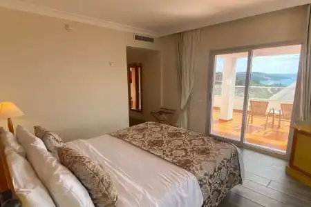Roseira Beach Resort - 3
