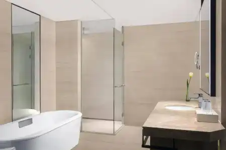 Shanghai Marriott Kangqiao - 57