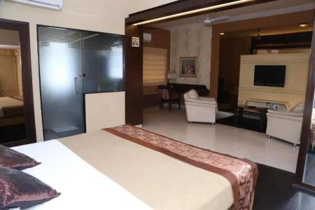 Cubbon Suites - 13