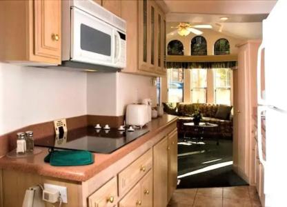 Sedona Pines Resort - 28