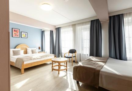 Garner Dusseldorf - Main Station by IHG - 39