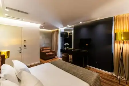 La Suite Boutique - 171