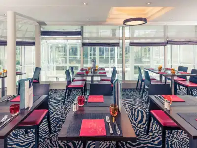 Mercure Grenoble Centre Porte des Alpes - 13