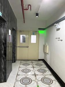 Mall Suites - 213