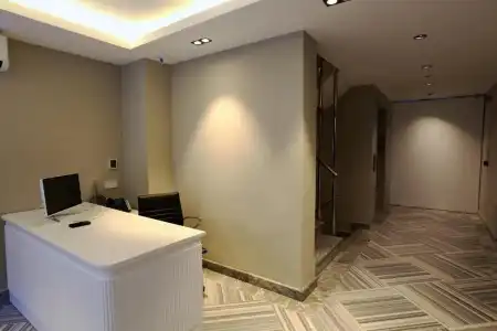 Sel Suite - 12