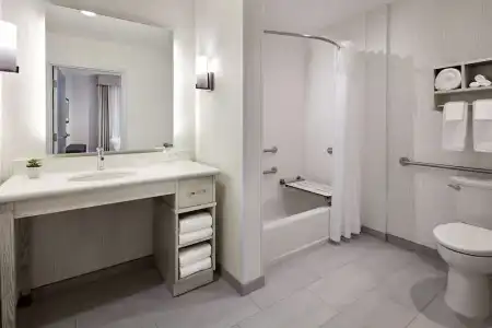 Homewood Suites by Hilton Long Beach Airport - 59
