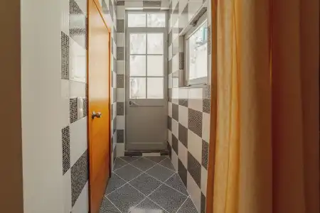 DownTown Guest House - 41