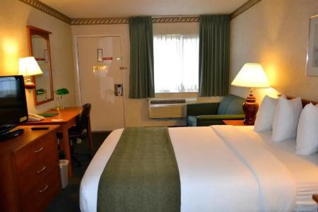 Quality Inn & Suites Silicon Valley - 48