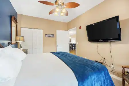 Rockwood Lakeview Getaway Incredible Location! - 13