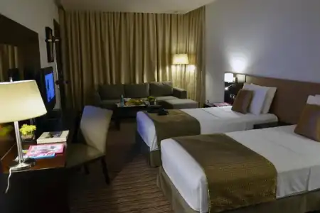 Safir Doha - 2