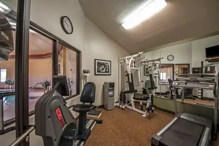 Sleep Inn & Suites Tulsa Central I-44 - 12