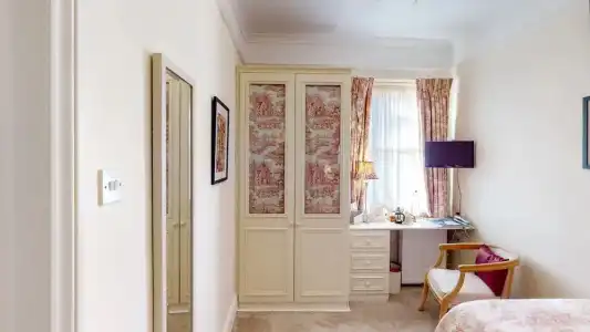 The Claremont - 9