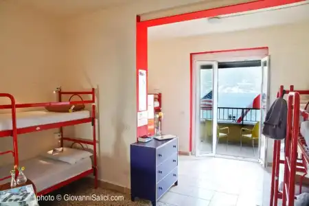 Lake Como Hostel - 33