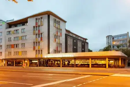 Quentin Boutique - 51