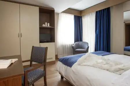 Palace Wellness & Beauty - 12