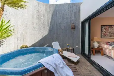 Villa VIK – boutique - 23