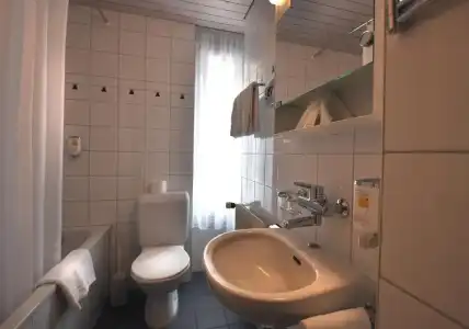 HOP Apartments & Suites - 5