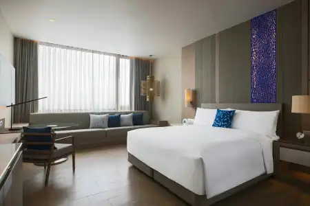 Renaissance Pattaya Resort & Spa - 2
