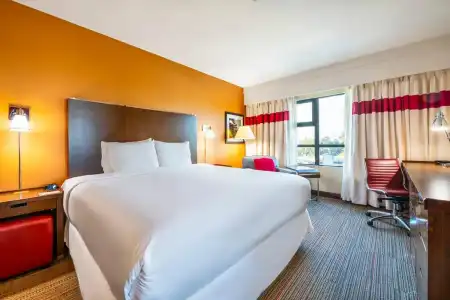 Sheraton Vancouver Airport - 6