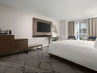 Novotel Toronto Centre - 31
