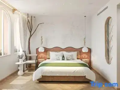Me Saigon Boutique - 75