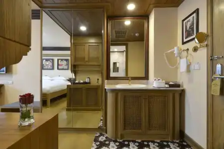 Peak Nimman Prestige - 133