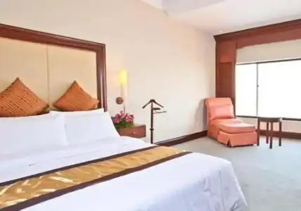 Cambodiana - 137