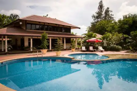 Pangkor Sandy Beach Resort - 8