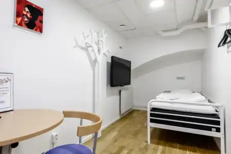 City Hostel - 39