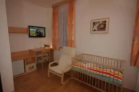 Garni Rambousek - 29