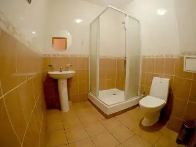 Inn on Zhytomyrska - 7