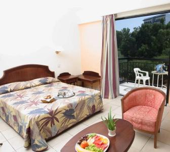 Tsokkos Gardens & Apartments - 2