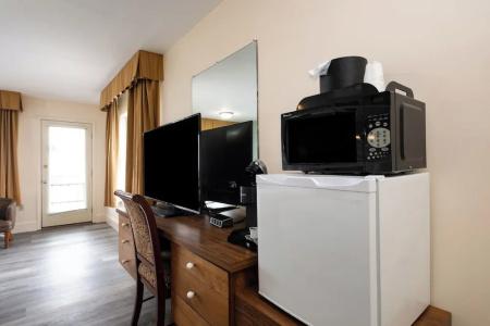 Wonder View Inn - 105