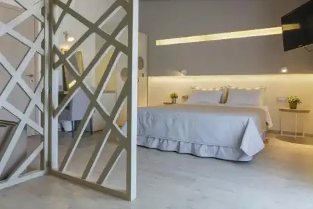 Golden Beach - 94