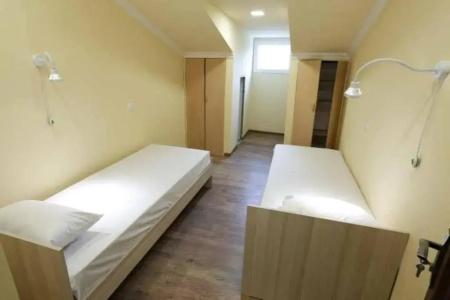 Your Hostel - 40